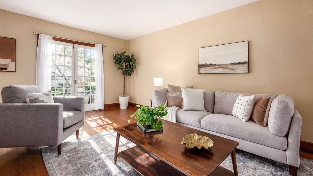 09-z 231 S Prospect St027