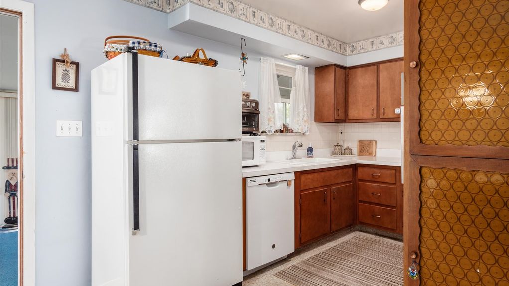 10-z 108 N 24th St048