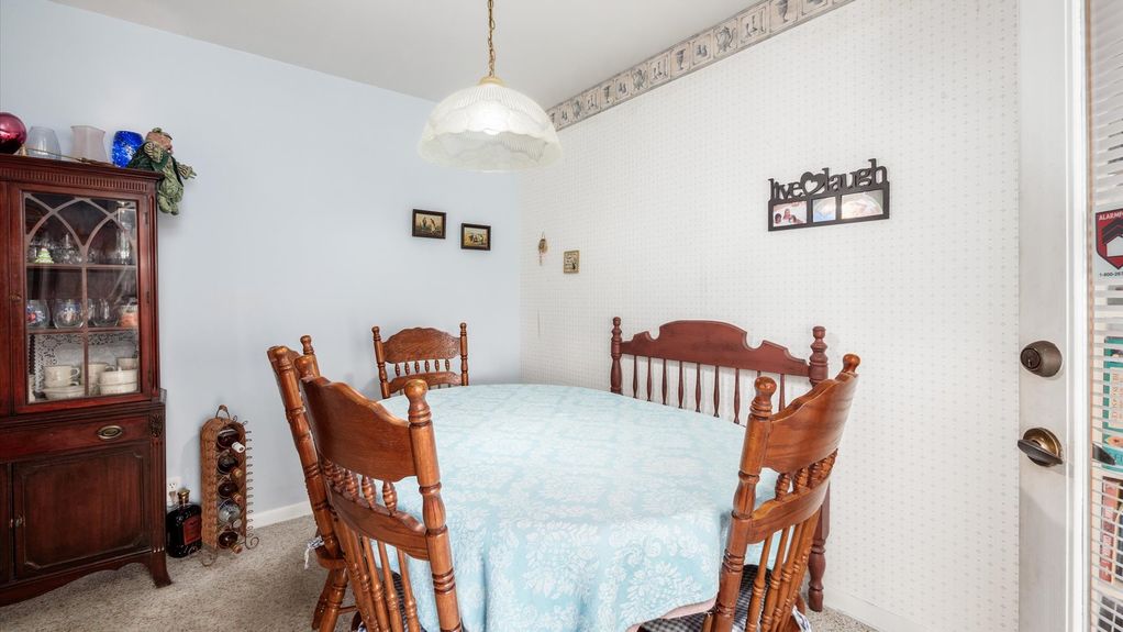 12-z 108 N 24th St054