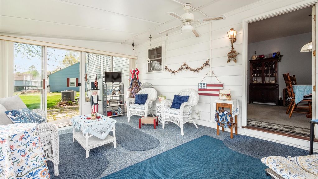 15-z 108 N 24th St066