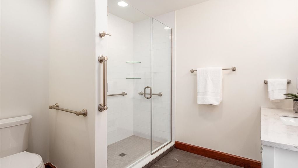 20-z 231 S Prospect St071