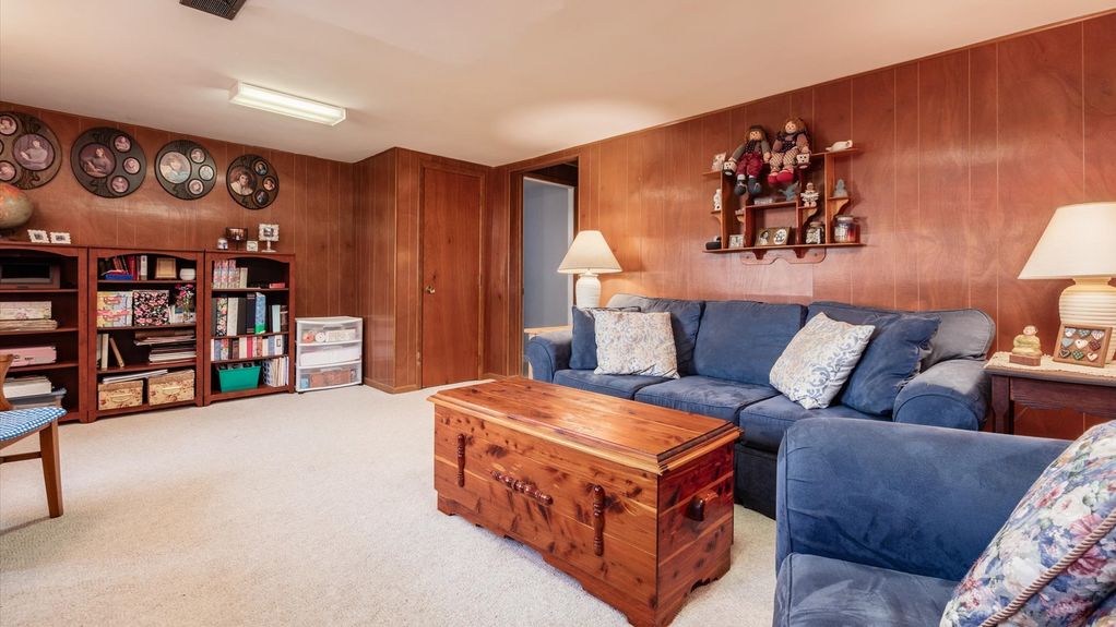 26-z 108 N 24th St026