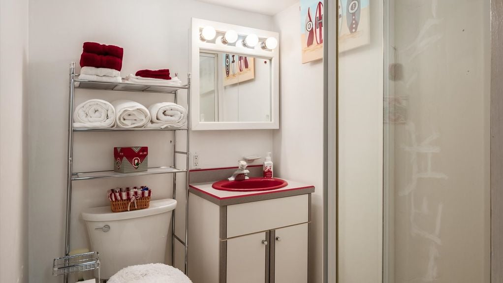 28-z 108 N 24th St031