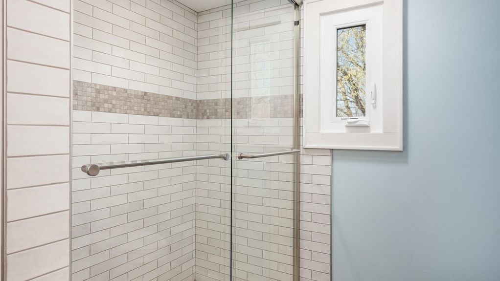 30-z 231 S Prospect St093