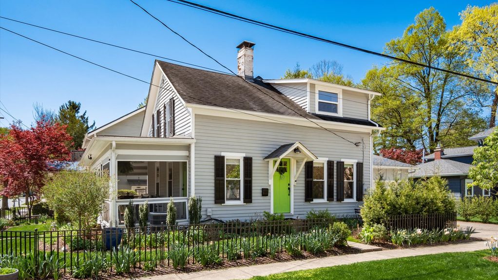 32-z 231 N Granger St097-2