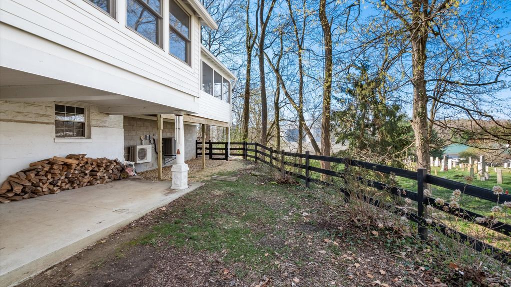 40-z 231 S Prospect St131-2