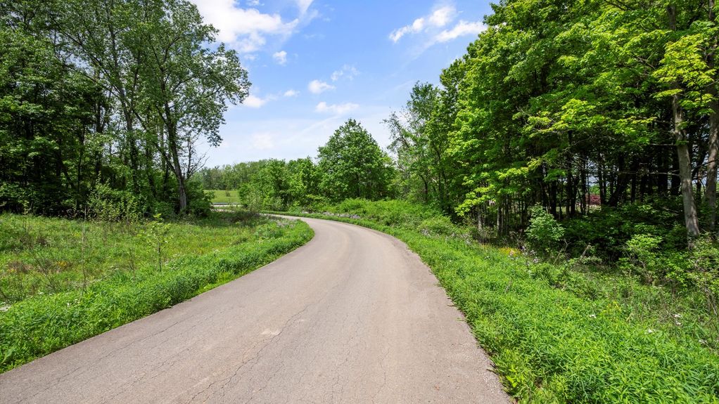 08-z 2971 Lancaster Rd009