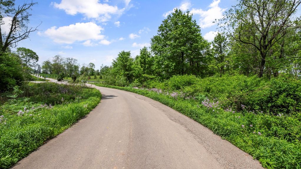 09-z 2971 Lancaster Rd010