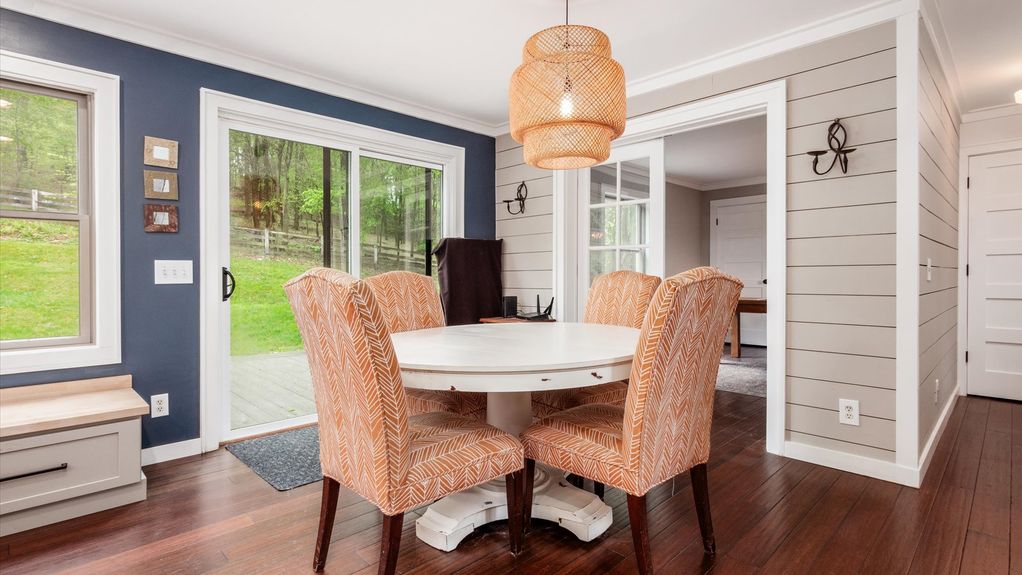 10-z 565 Welsh Ln101