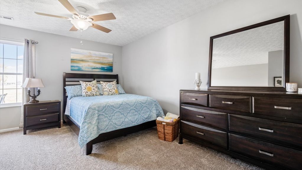 16-z 42 Ellington Commons086