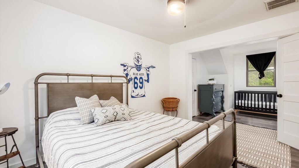 24-z 565 Welsh Ln026