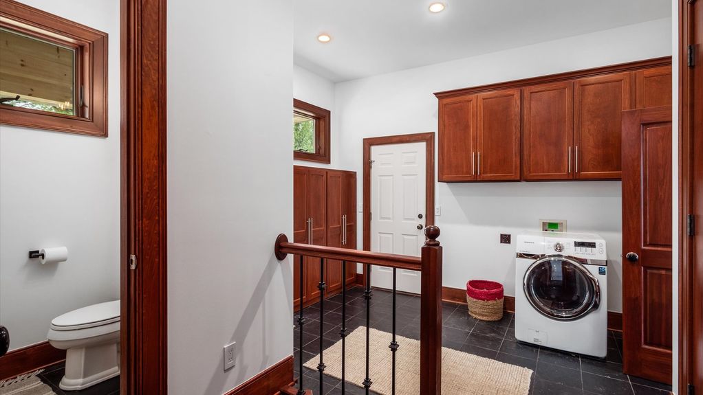 35-z 440 Dorrence Rd104