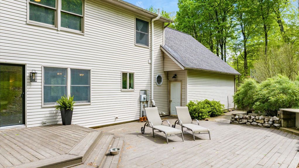 36-z 565 Welsh Ln145