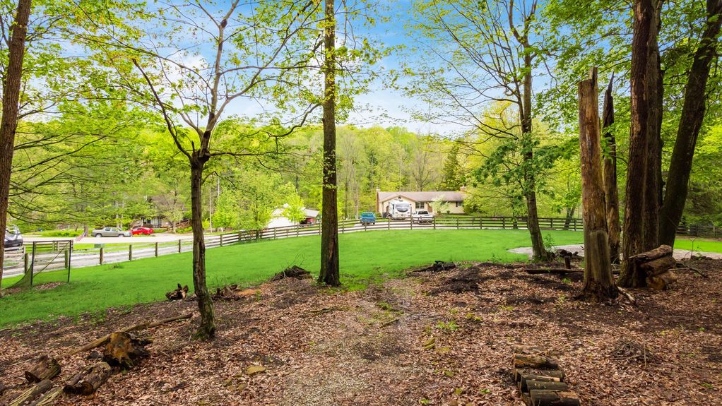 39-z 565 Welsh Ln123