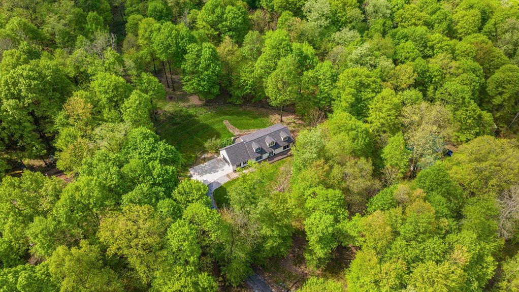 44-z 565 Welsh Ln135