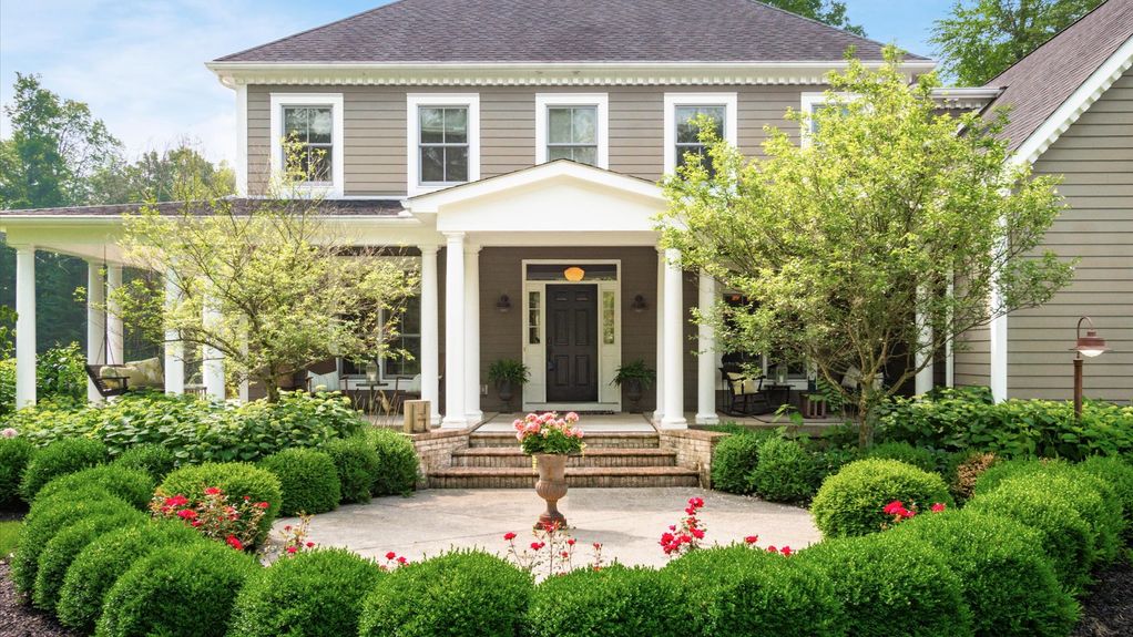 001-z 122 Boulder Ct003