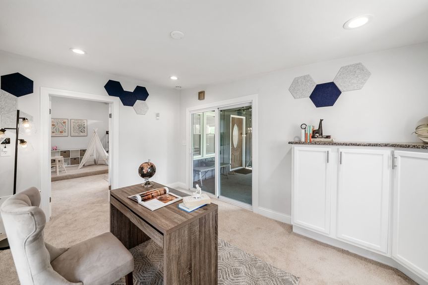 016_ Rd Columbus OH 43214 USA