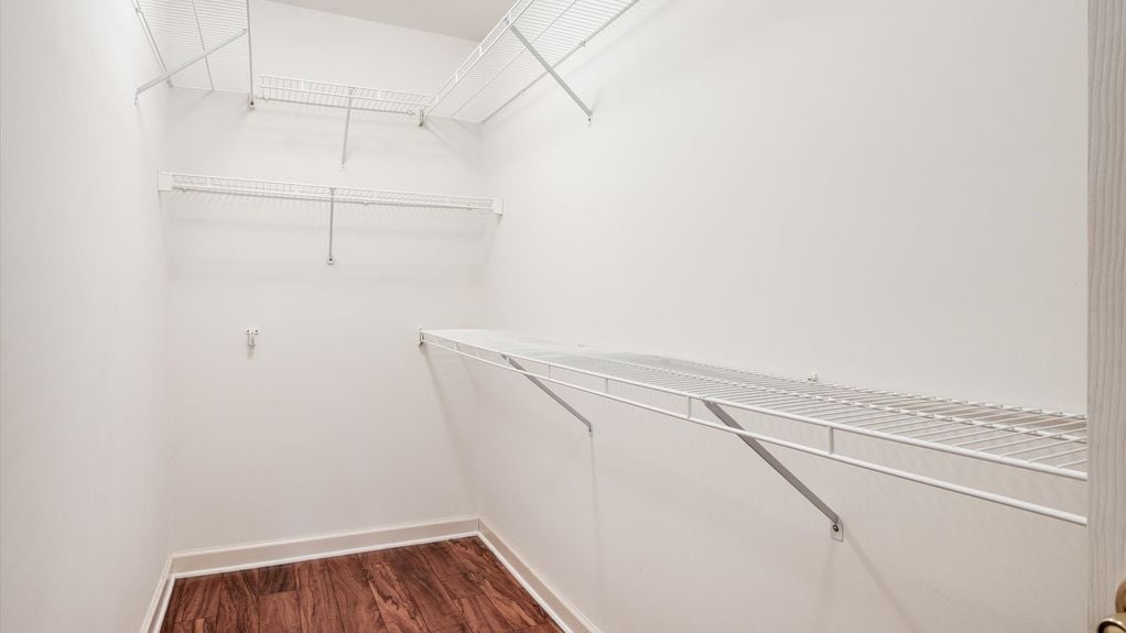 19-z 74 Stonington Cir045