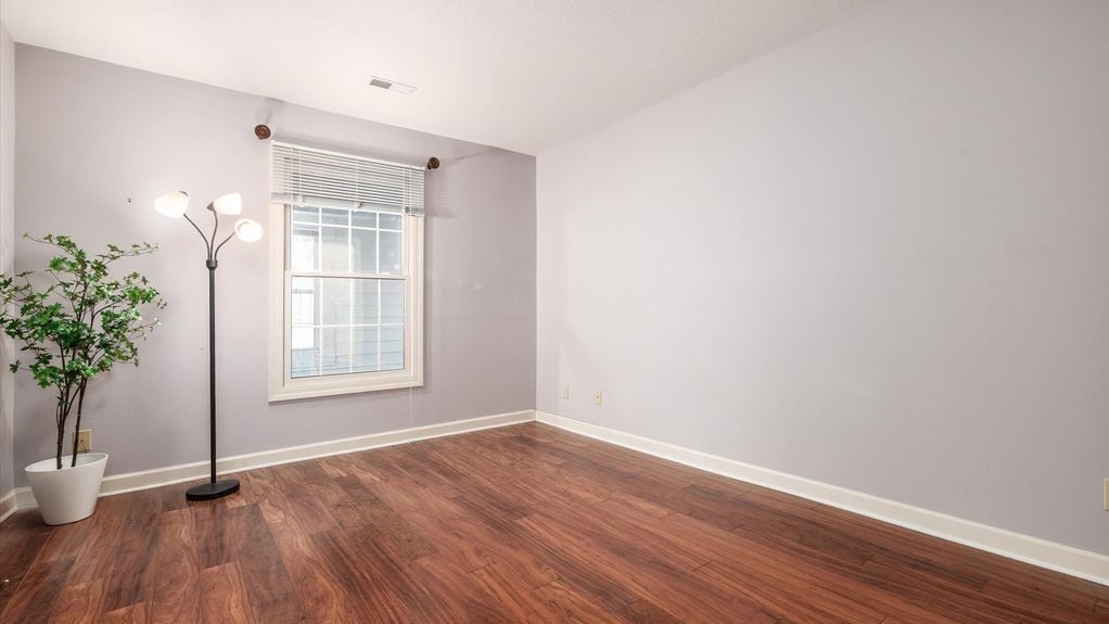 20-z 74 Stonington Cir047