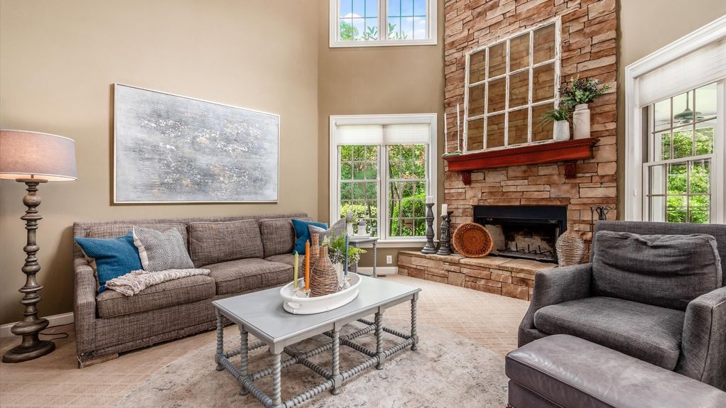 021-z 108 Hawks Cove046