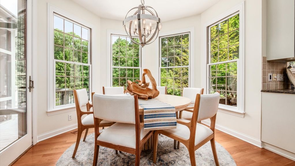 022-z 108 Hawks Cove050