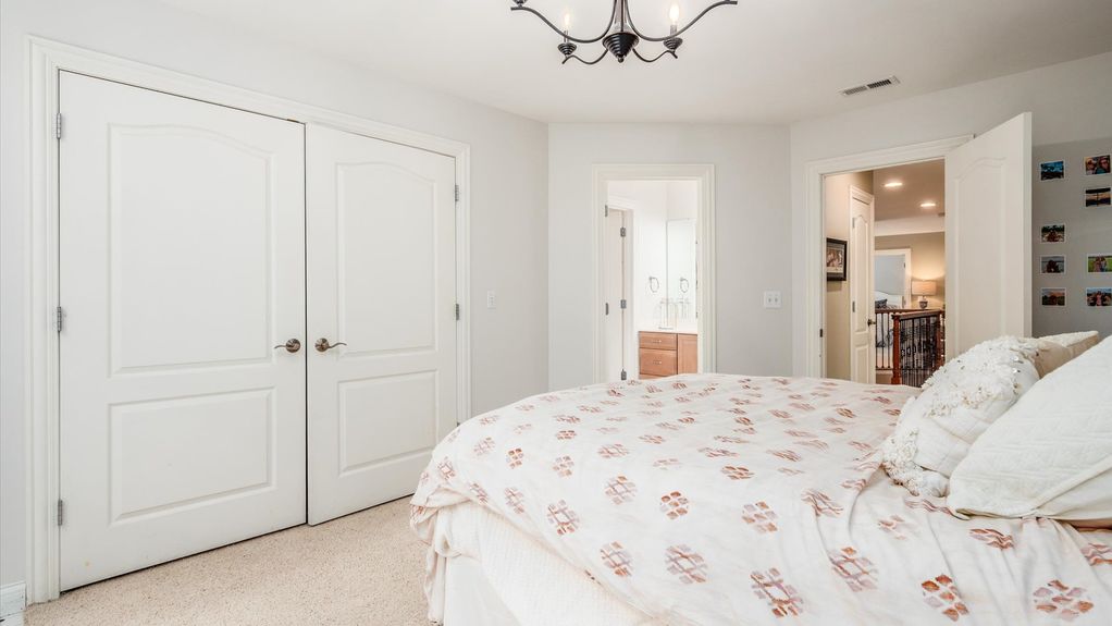 051-z 108 Hawks Cove132