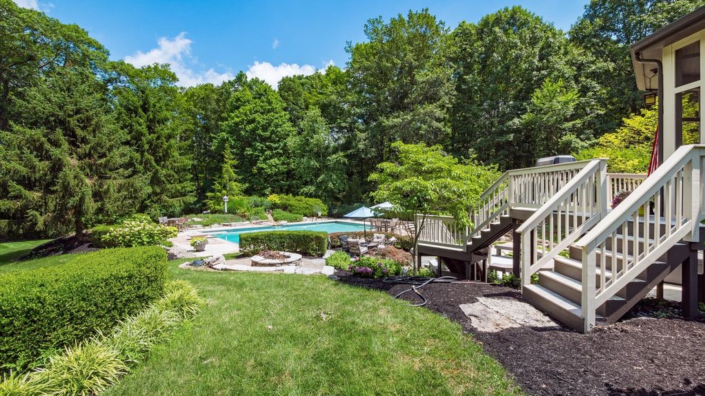 068-z 108 Hawks Cove174