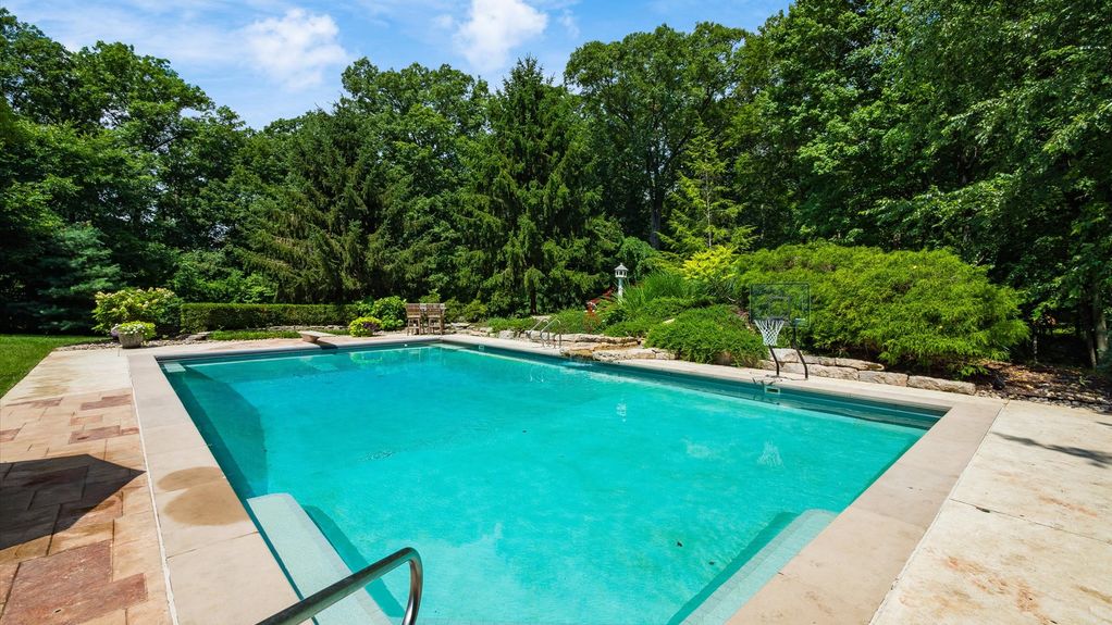 073-z 108 Hawks Cove179