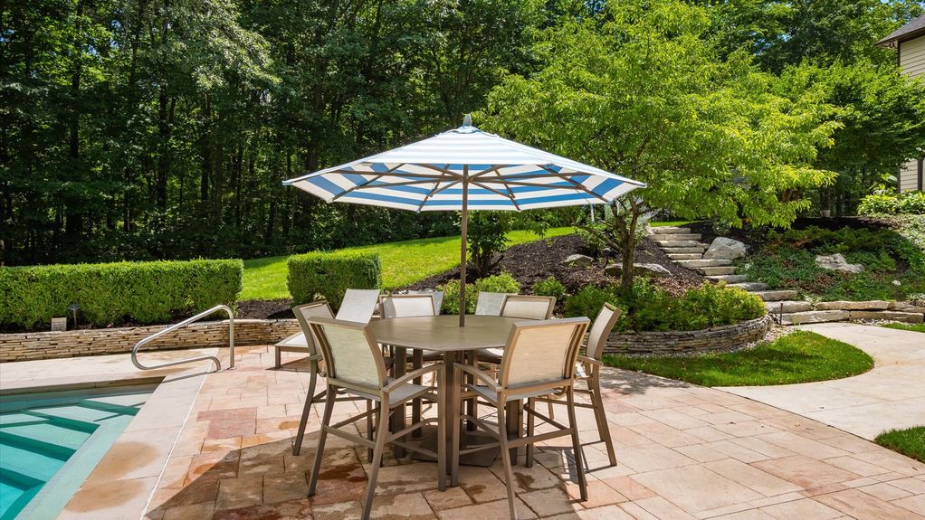 079-z 108 Hawks Cove185