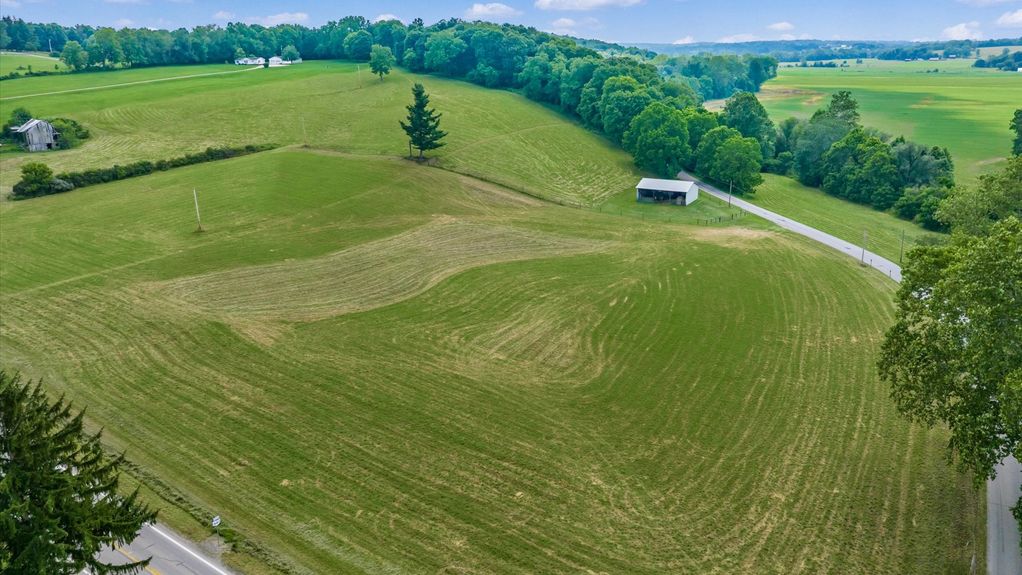 10-z 1001 Dry Creek Rd006