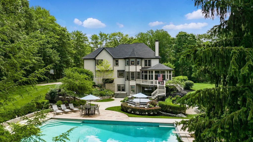 104-z 108 Hawks Cove207