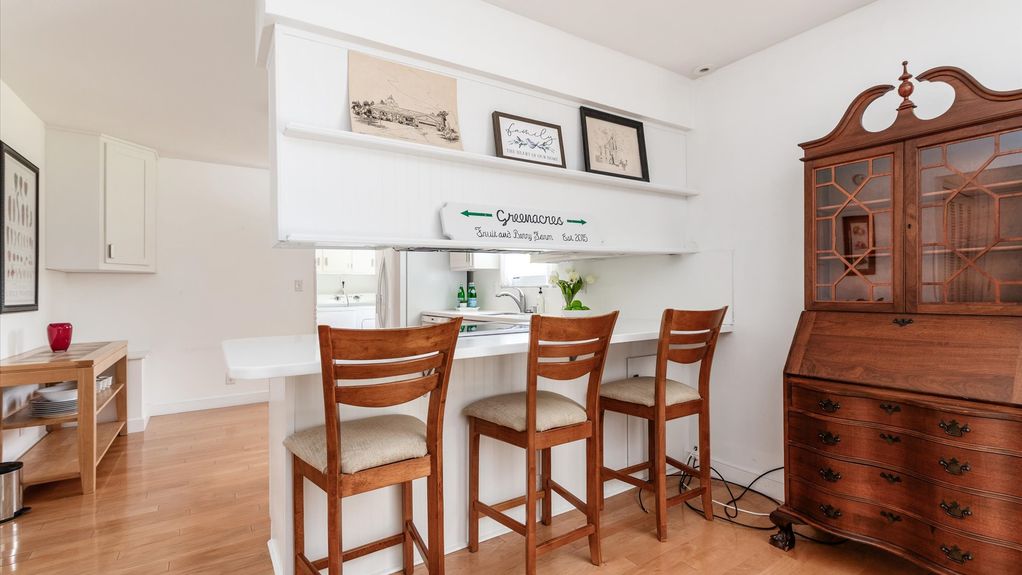 14-zj 41 Denison Ct052