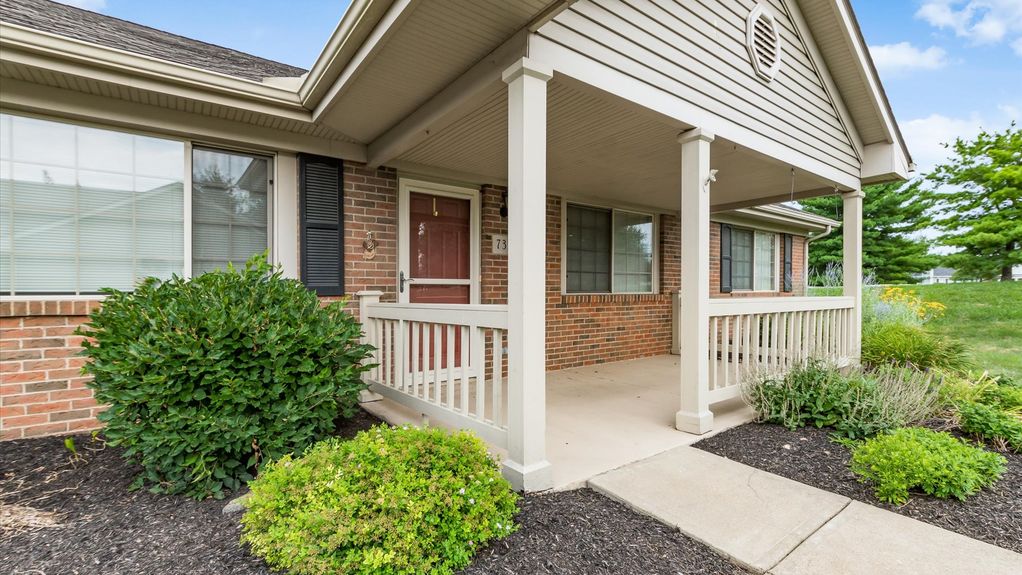 22-zj 733 Windsor Ln063