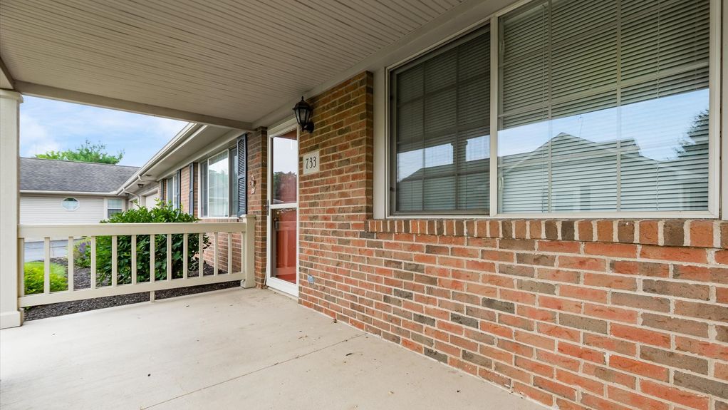 23-zj 733 Windsor Ln064