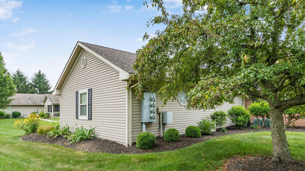 26-zj 733 Windsor Ln066