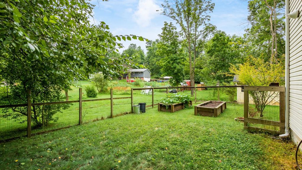 52-z 275 Bridle Path119