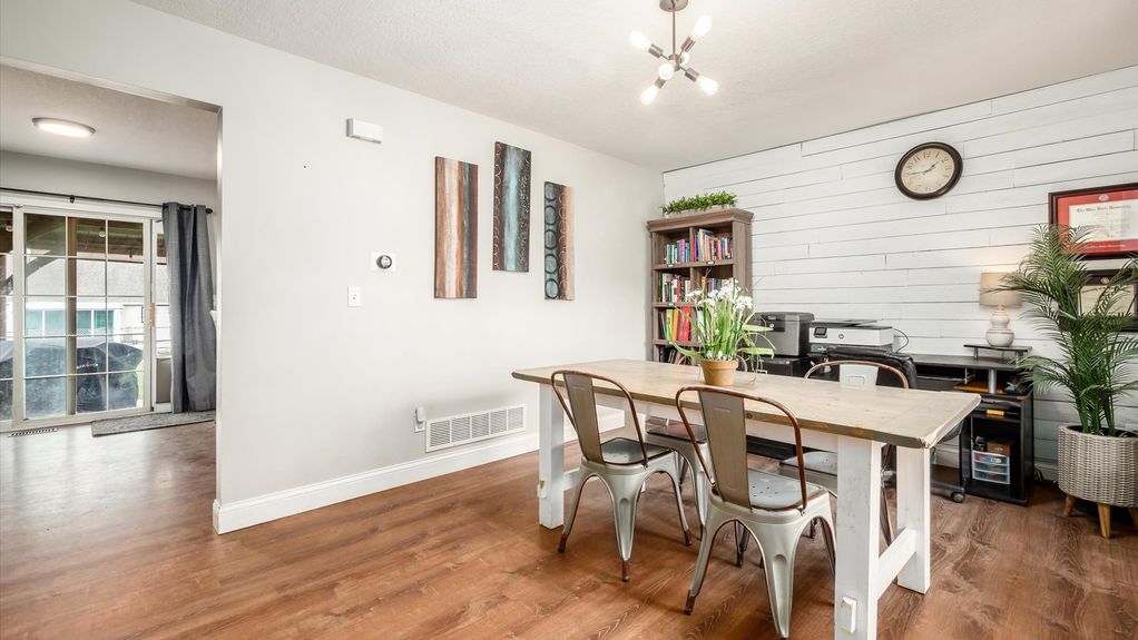 06-z 1649 Lewie Dr015