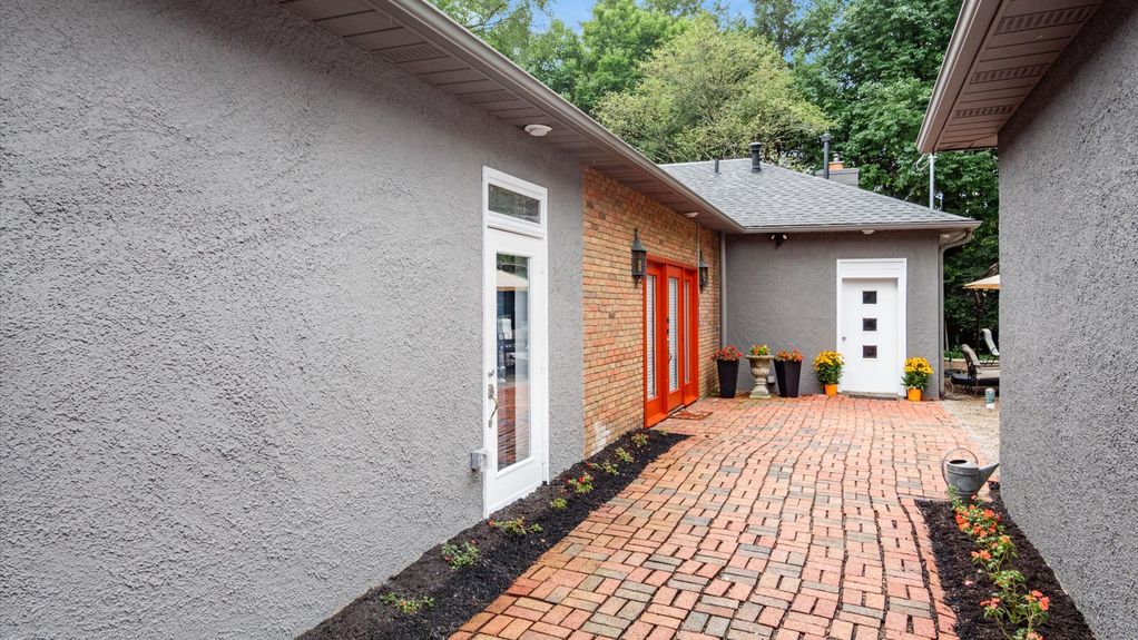 08-z 2830 Silver New Exterior008