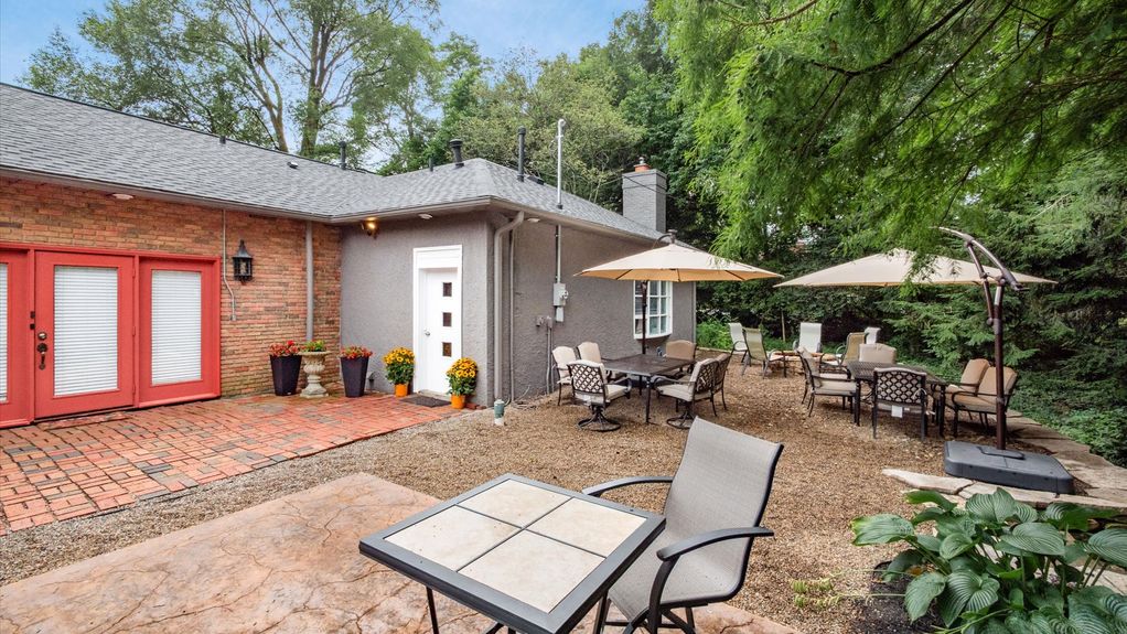 10-z 2830 Silver New Exterior010