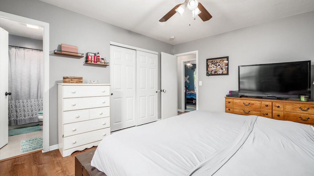 21-z 1649 Lewie Dr055