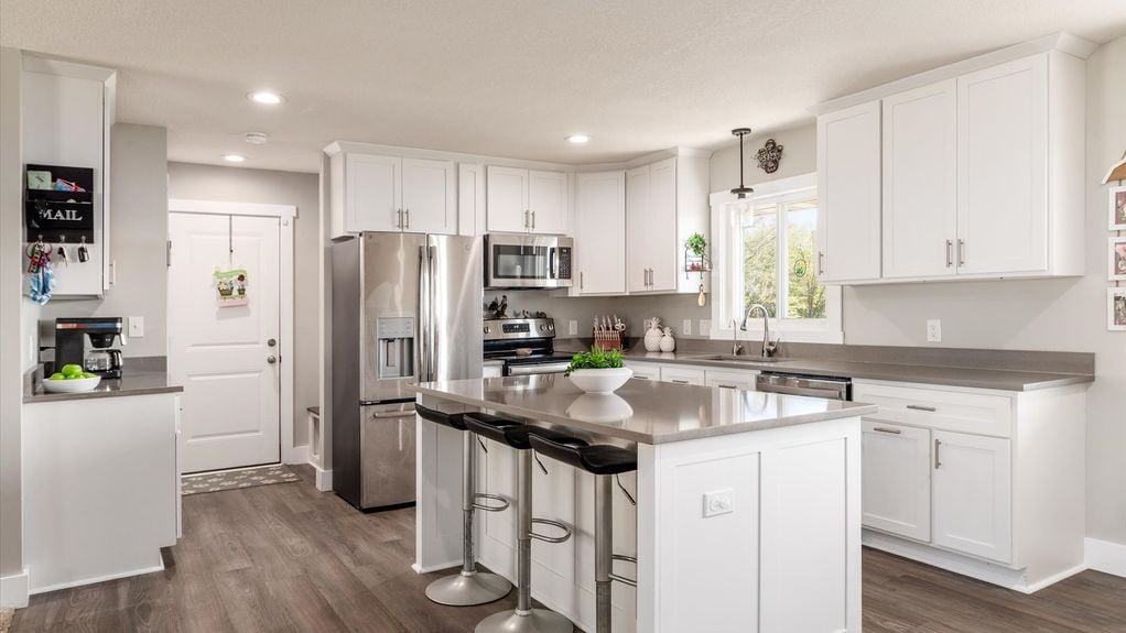 15-zj 13361 Bolen Rd NE029