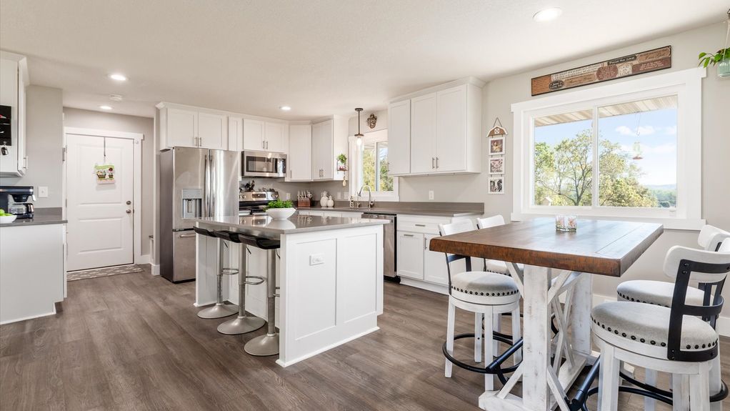 24-zj 13361 Bolen Rd NE057