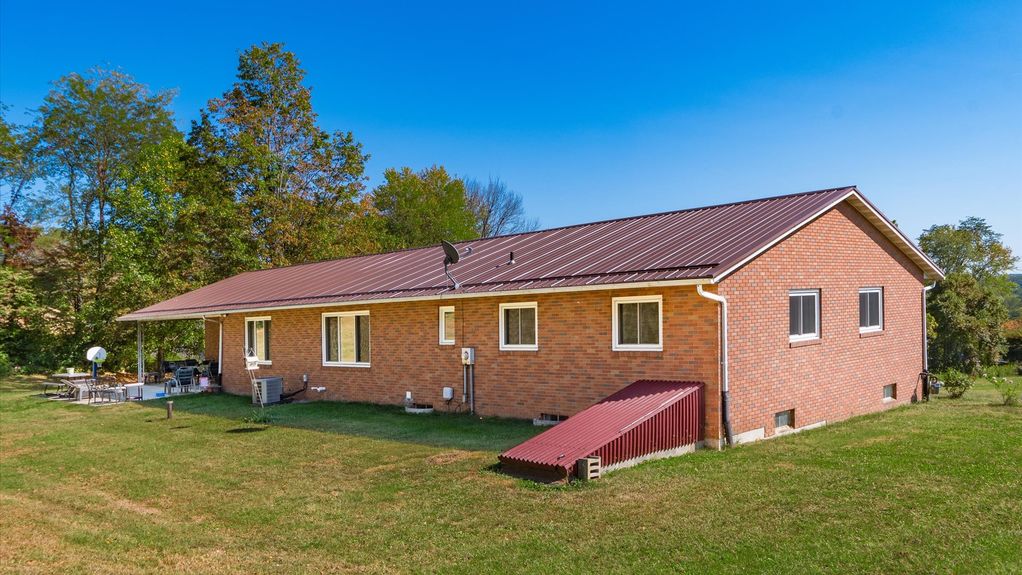 42-zj 13361 Bolen Rd NE125