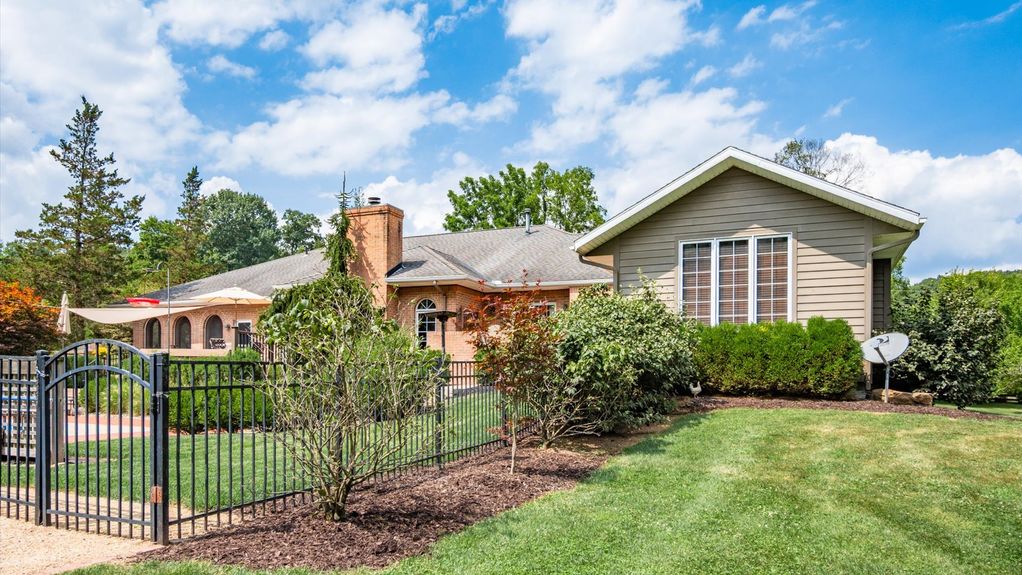 12-z 2160 Cambria Mill012