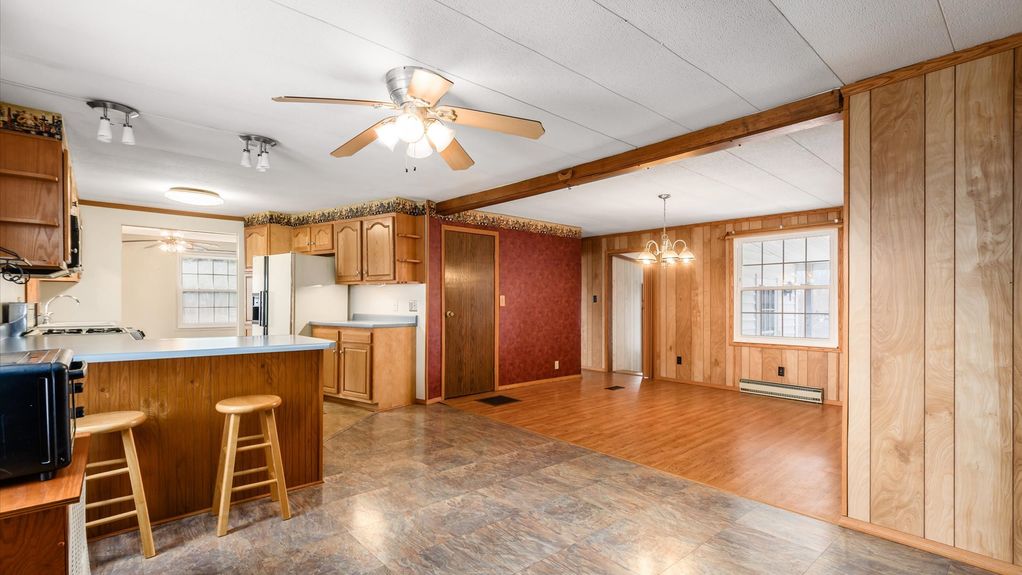 04-zj 9390 Perryton Rd021