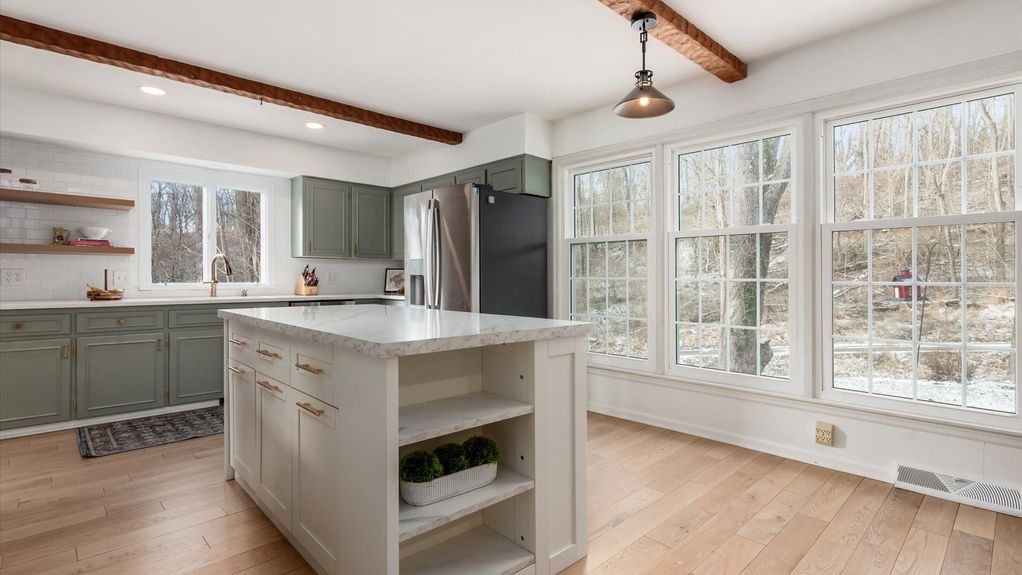 08-z 160 Edgewood041a