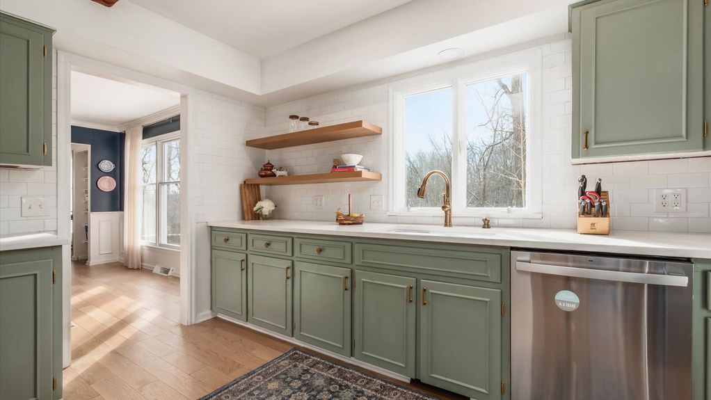 10-z 160 Edgewood051