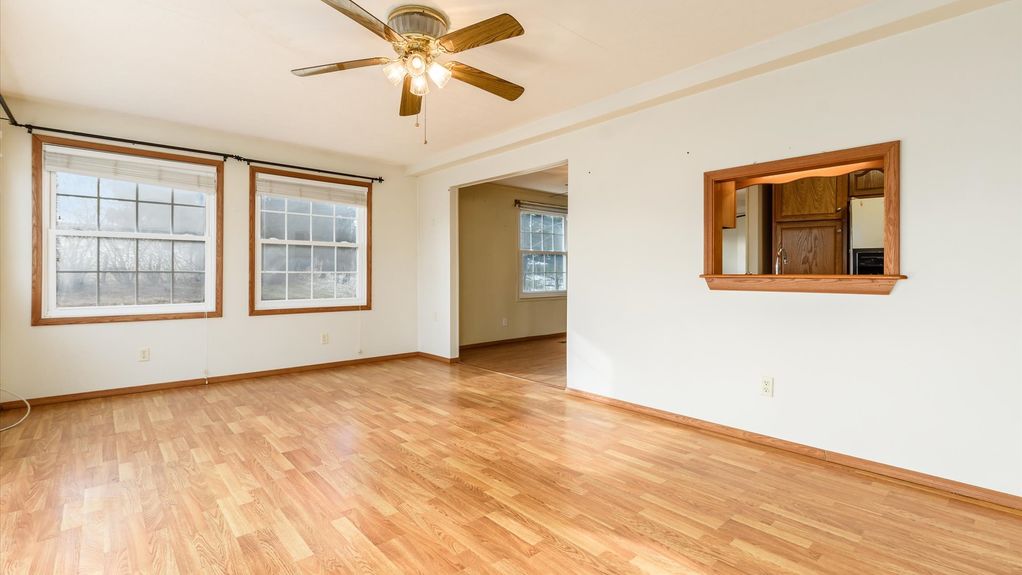 13-zj 9390 Perryton Rd060