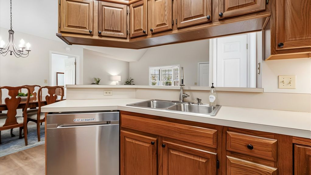 18-zj 201 Shannon Ln027