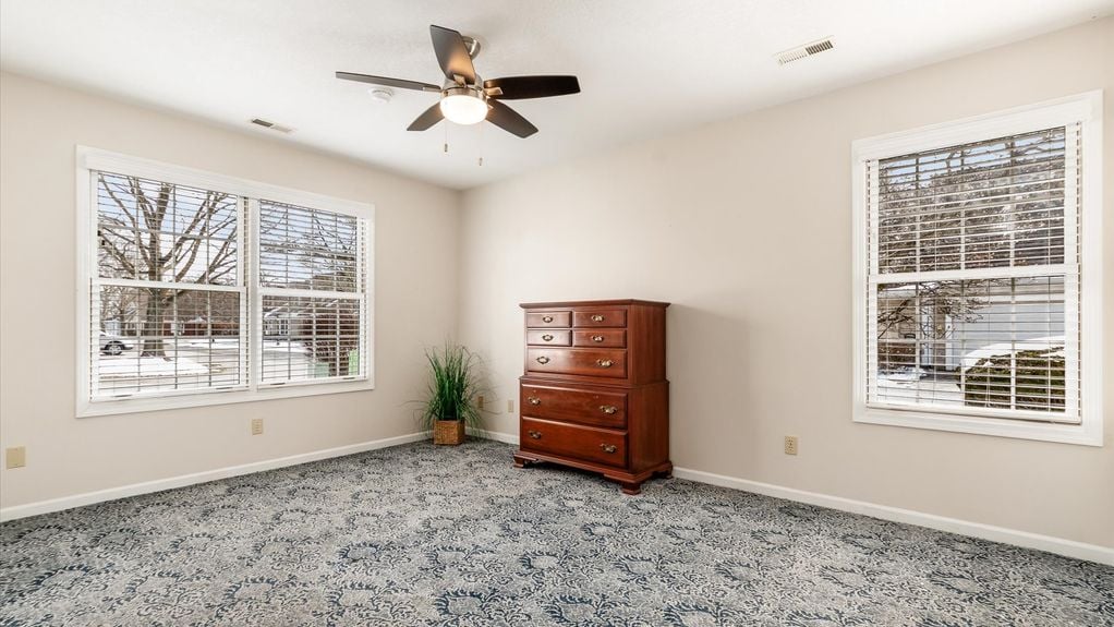 24-zj 201 Shannon Ln041